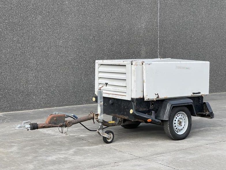 Used 1991 Atlas Copco XAS 66 Portable Air Compressor, 131 CFM