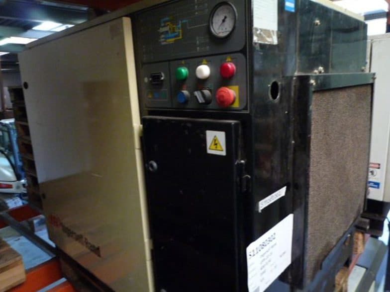 Used 2002 Ingersoll Rand UP 5 22 10 Rotary Screw Air Compressor, 127 CFM